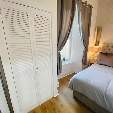 The Sleeping Lion - Dunoon Holiday Home Extérieur photo