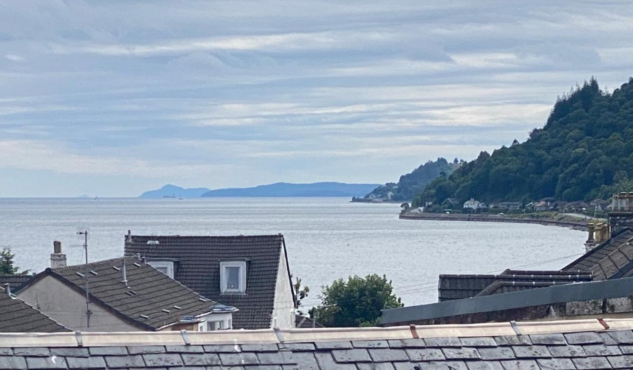 The Sleeping Lion - Dunoon Holiday Home Extérieur photo